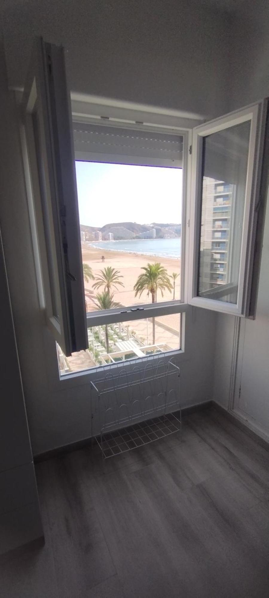 Primera Linea En Cullera Con Piscina. Inmejorables Vistas Room photo
